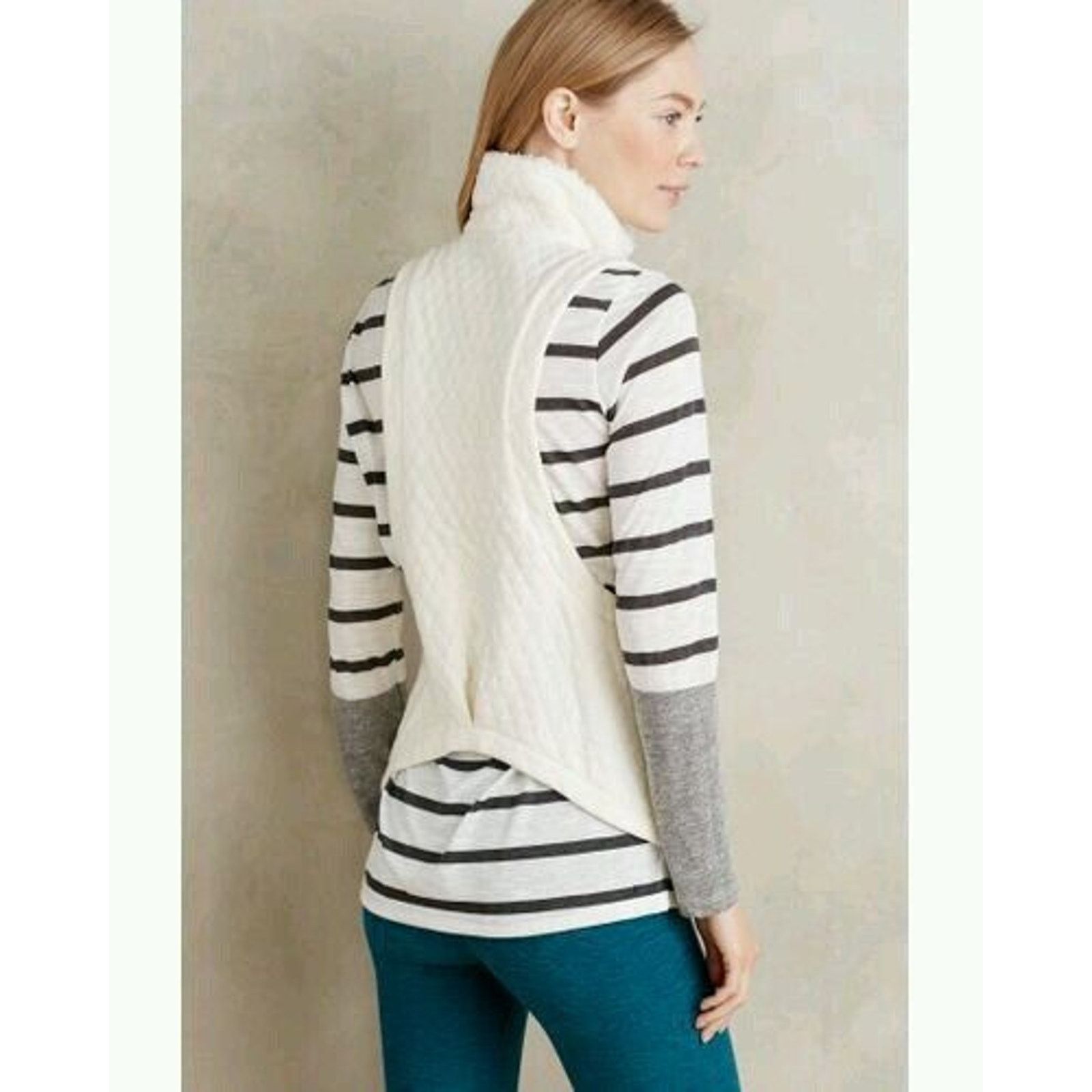 Anthropologie New Anthropologie Quilted Sherpa Vest by Bella Luxx NATURAL Size S / US 4 / IT 40 - 2 Thumbnail