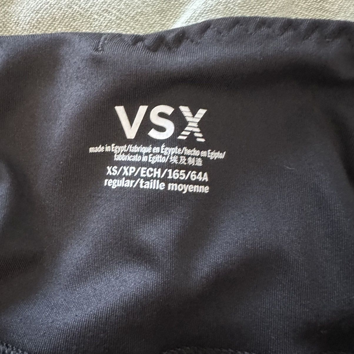 Victoria's Secret Victoria’s Secret X Essential Pocket High Rise Leggings NWT Size 25" / US 0 / IT 36 - 5 Thumbnail