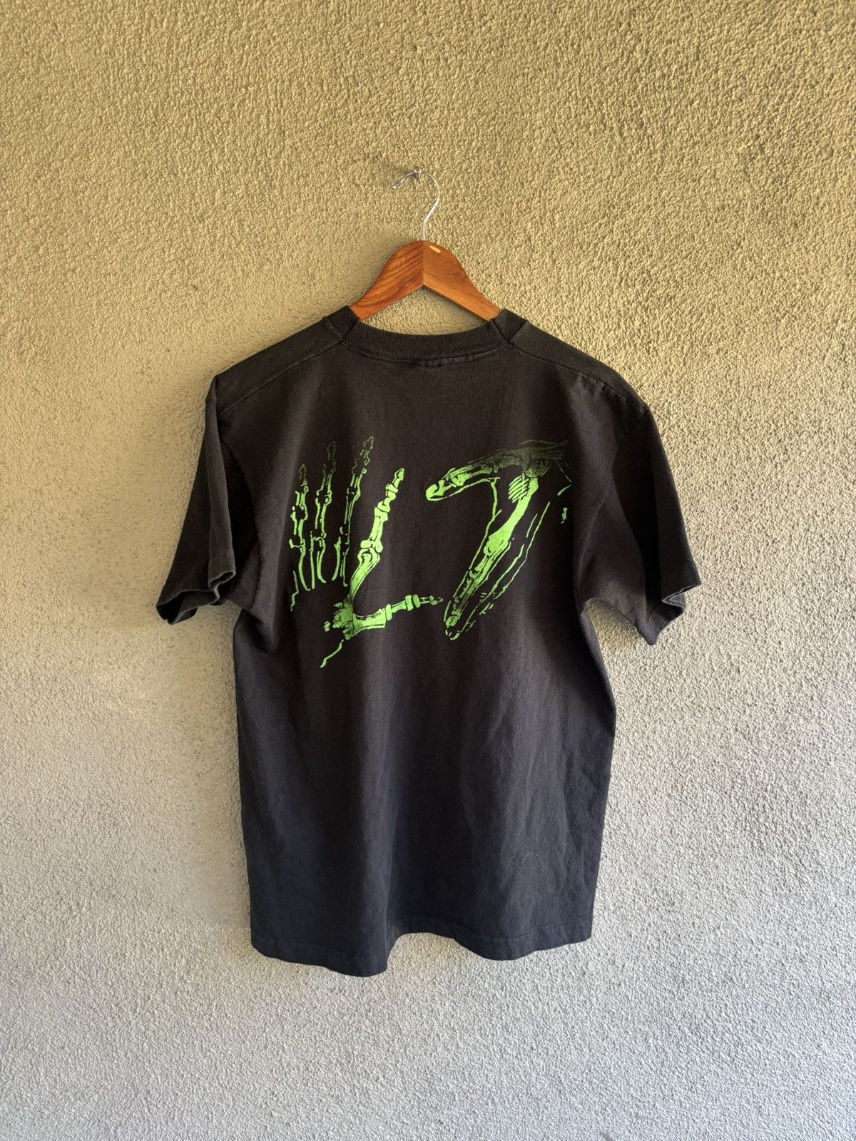 Other 1990 L7 Smell The Magic Tee Size US L / EU 52-54 / 3 - 5 Thumbnail