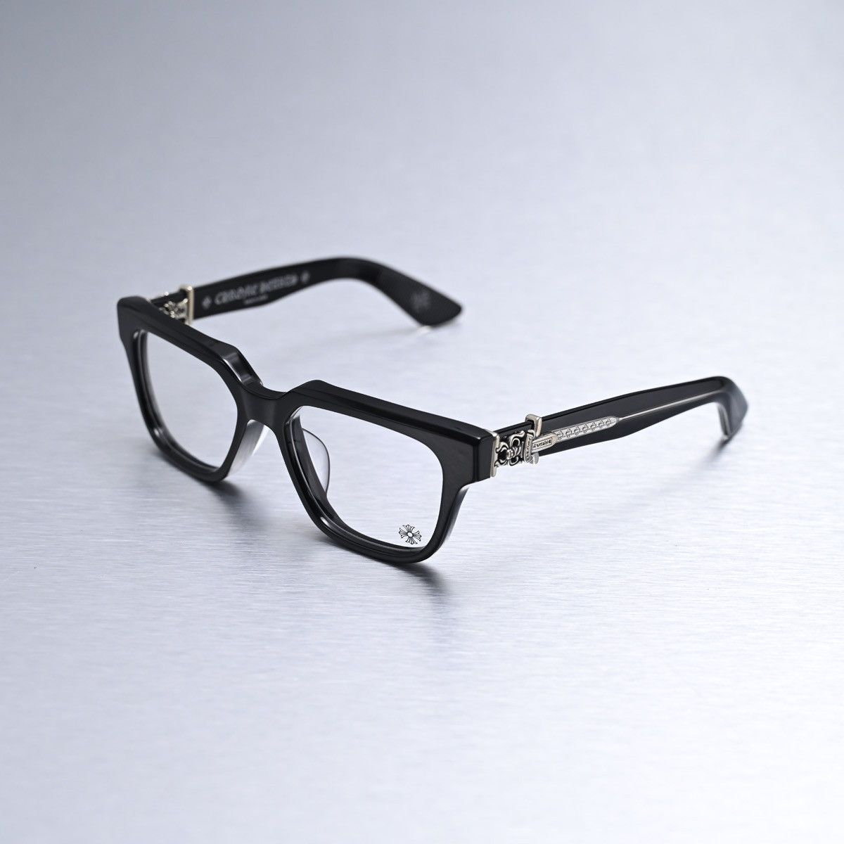 CHROME HEARTS VAGILLIONAIRE II BLACK GLASSES