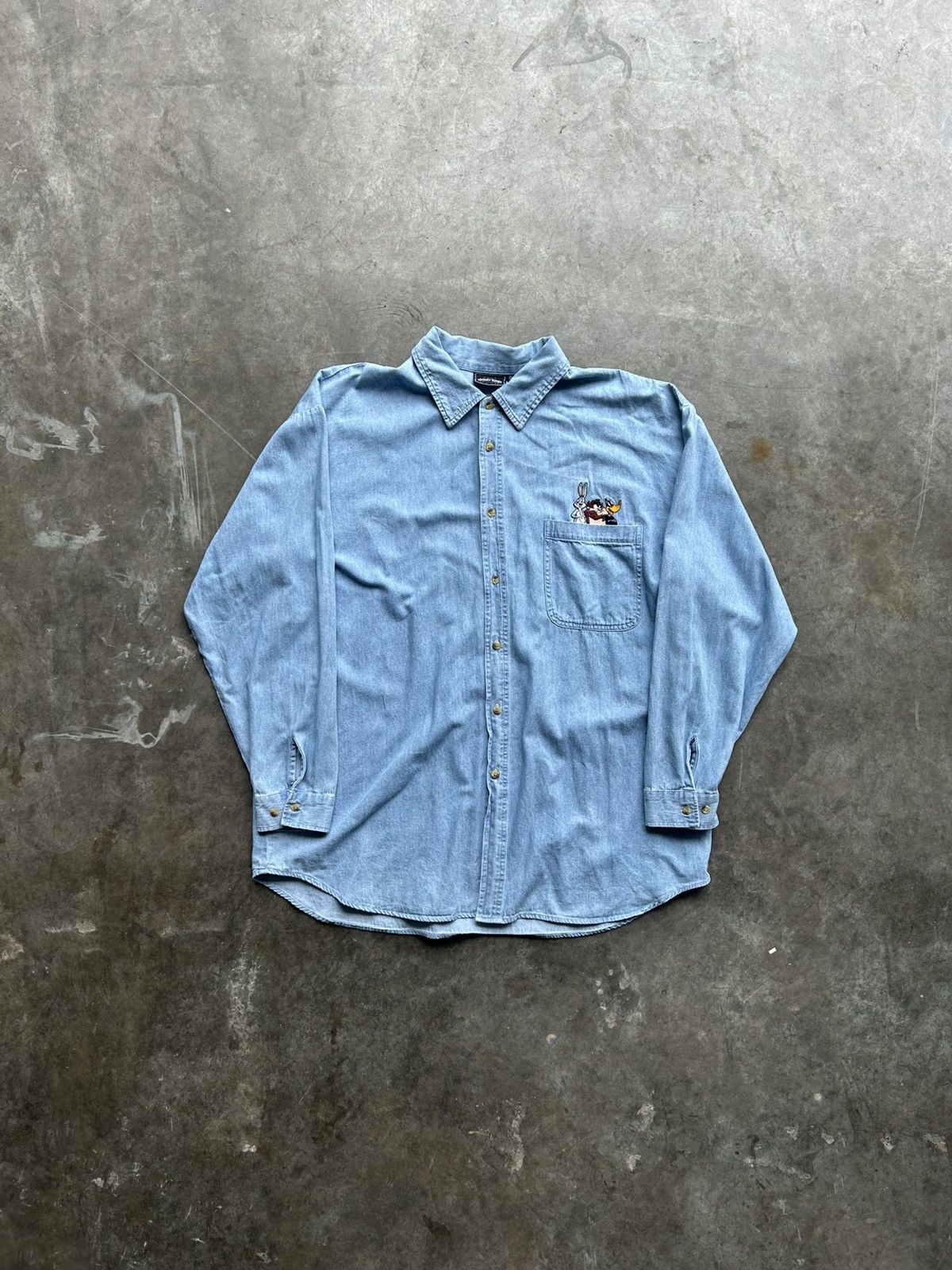 Fruit Of The Loom × Vintage Vintage 90s Loony Toons Denim Button Up Size US XL / EU 56 / 4 - 1 Thumbnail