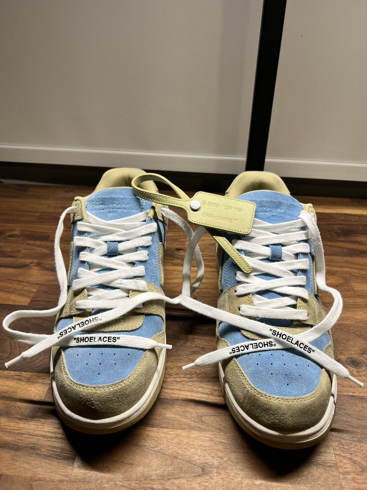 Off-White Out of Office Off-White Suede Size US 10.5 / EU 43-44 - 13 Thumbnail