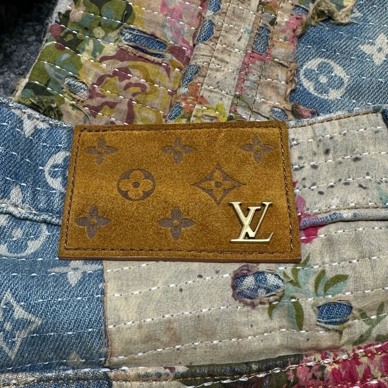 Louis Vuitton louis vuitton floral patchwork denim pants Size US 30 / EU 46 - 5 Thumbnail