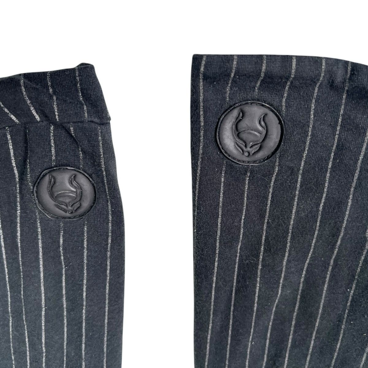 Cyberdog pinstripe arm warmers