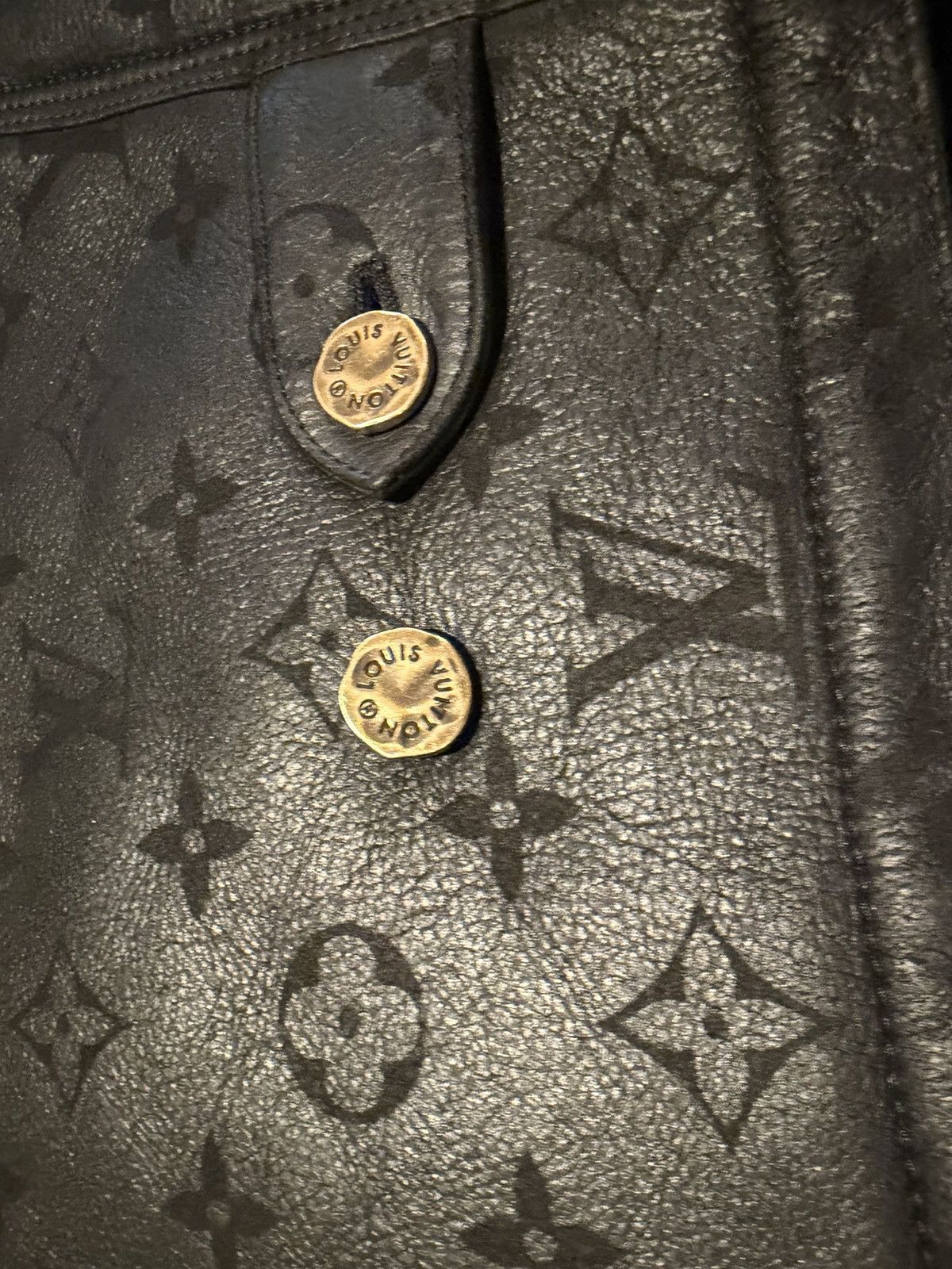 Louis Vuitton Louis vuitton shearling monogram jacket. 54/44/XL Size US L / EU 52-54 / 3 - 3 Thumbnail