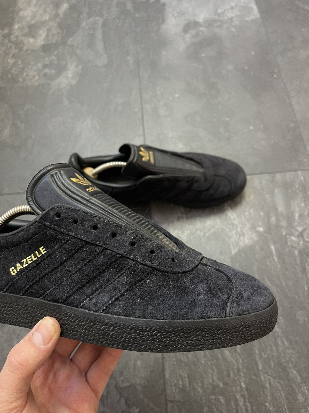 Streetwear Vintage rare adidas gazelle low top sneakers Size US 7 / EU 40 - 3 Thumbnail