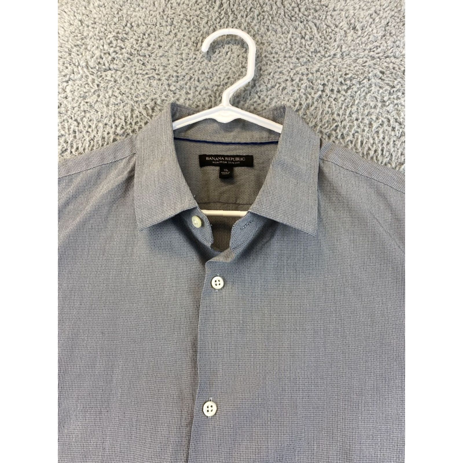 Banana Republic Banana Republic Shirt XL Men's Gray Button-Front /85-31, Cotton Blend, Knit, Button-Down Collar, Long Sleeve, Non-Iron, Regular Fit Size US XL / EU 56 / 4 - 4 Thumbnail