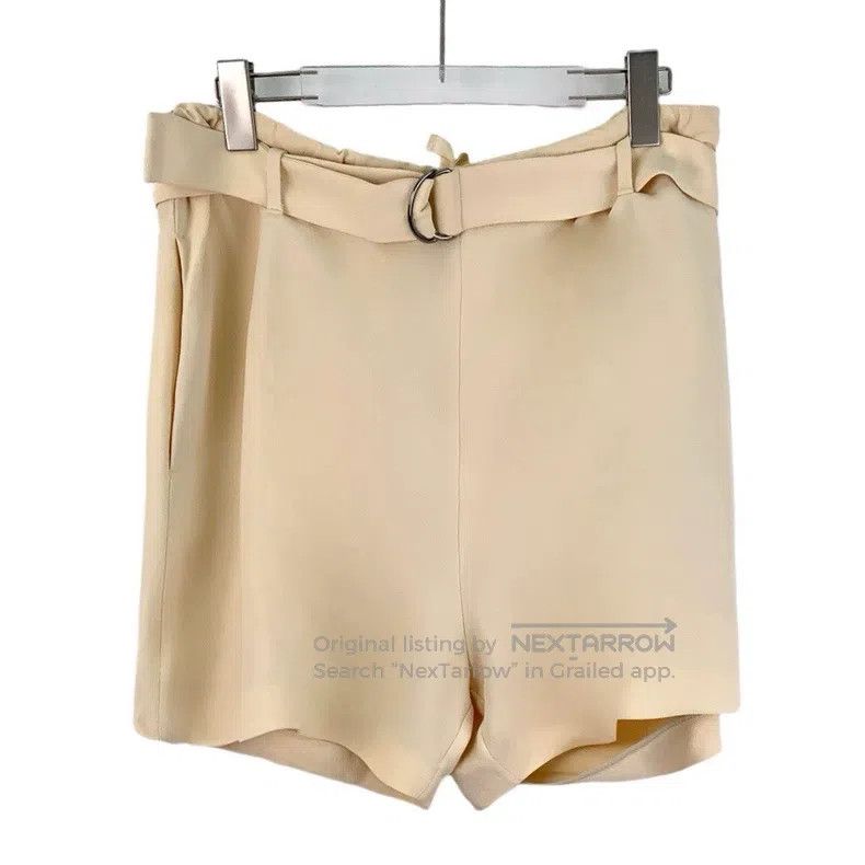 Brunello Cucinelli Brunello Cucinelli Silk casual shorts, beige Size 25" / US 0 / IT 36 - 1 Thumbnail