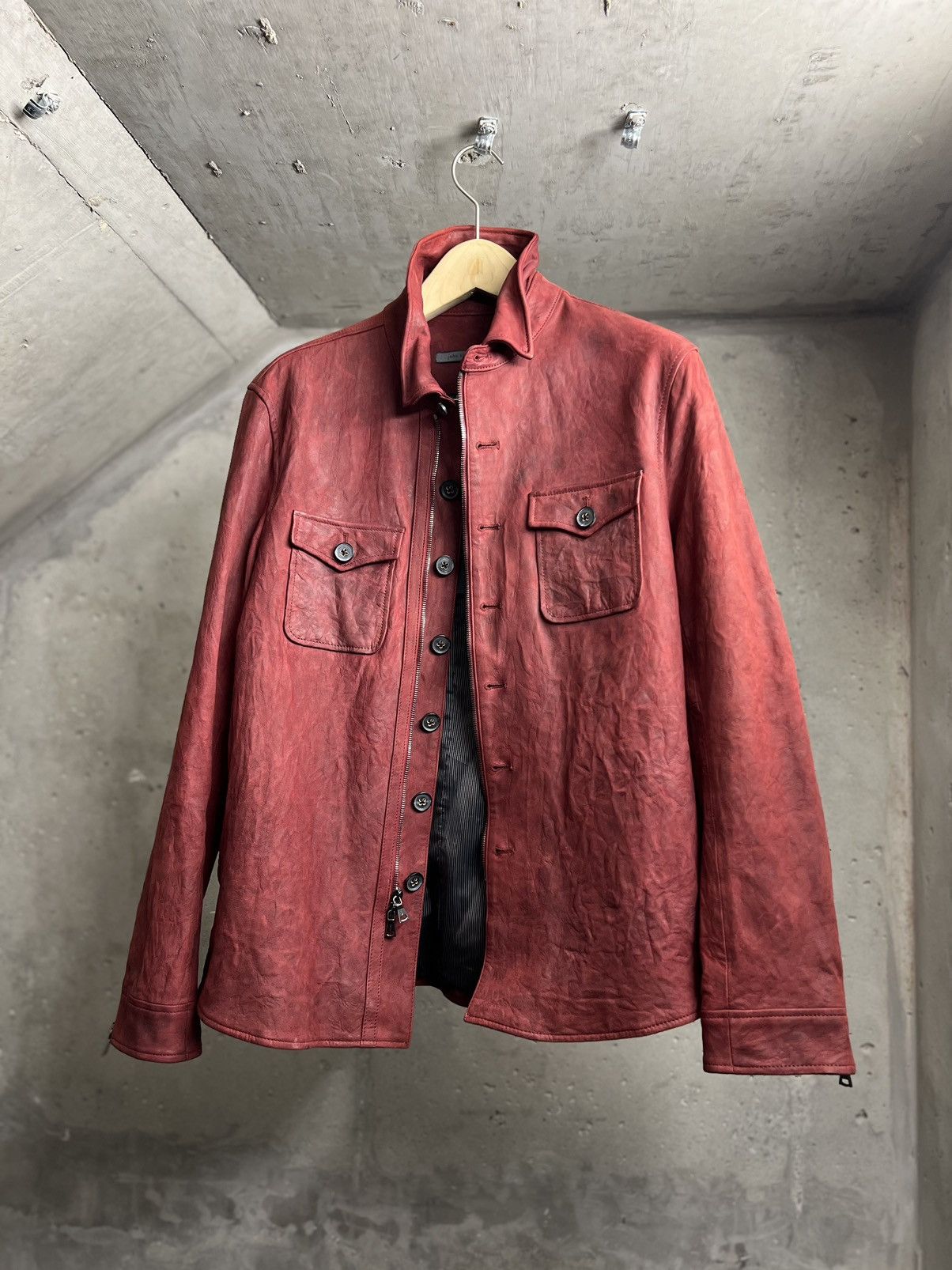John Varvatos Crinkle leather horn button zipper jacket Size US M / EU 48-50 / 2 - 2 Thumbnail
