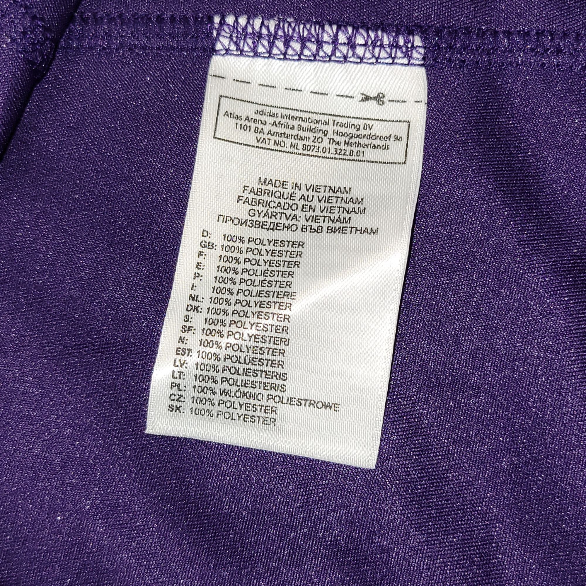 Adidas Ronaldo Real Madrid 2010 2011 Third Soccer Jersey BNWT XL Size US XL / EU 56 / 4 - 7 Thumbnail