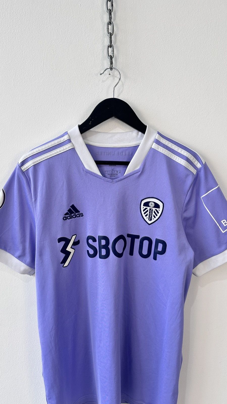 Macron Leeds United 21-22 Away Football Shirt Jersey Adidas Purple Size US L / EU 52-54 / 3 - 4 Thumbnail