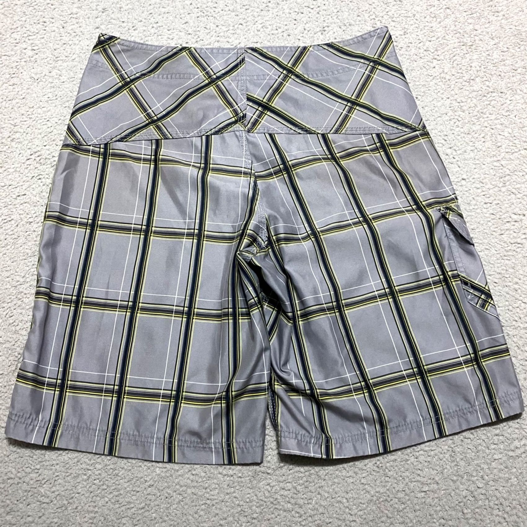 Hurley Hurley Mens Bermuda Shorts 31 Multicolor Plaid Check Quick Dry Pockets Inseam 10" Outdoor Beach Casual Regular Size 31 Mens Size US 31 - 2 Thumbnail