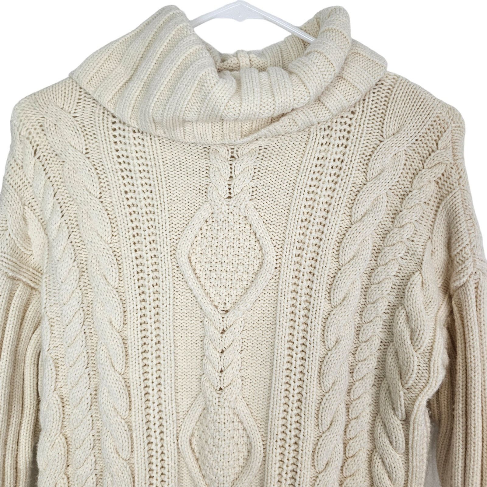 Athleta Athleta Womens Fisherman Turtleneck Wool Sweater Cable Knit Size XS / US 0-2 / IT 36-38 - 2 Thumbnail