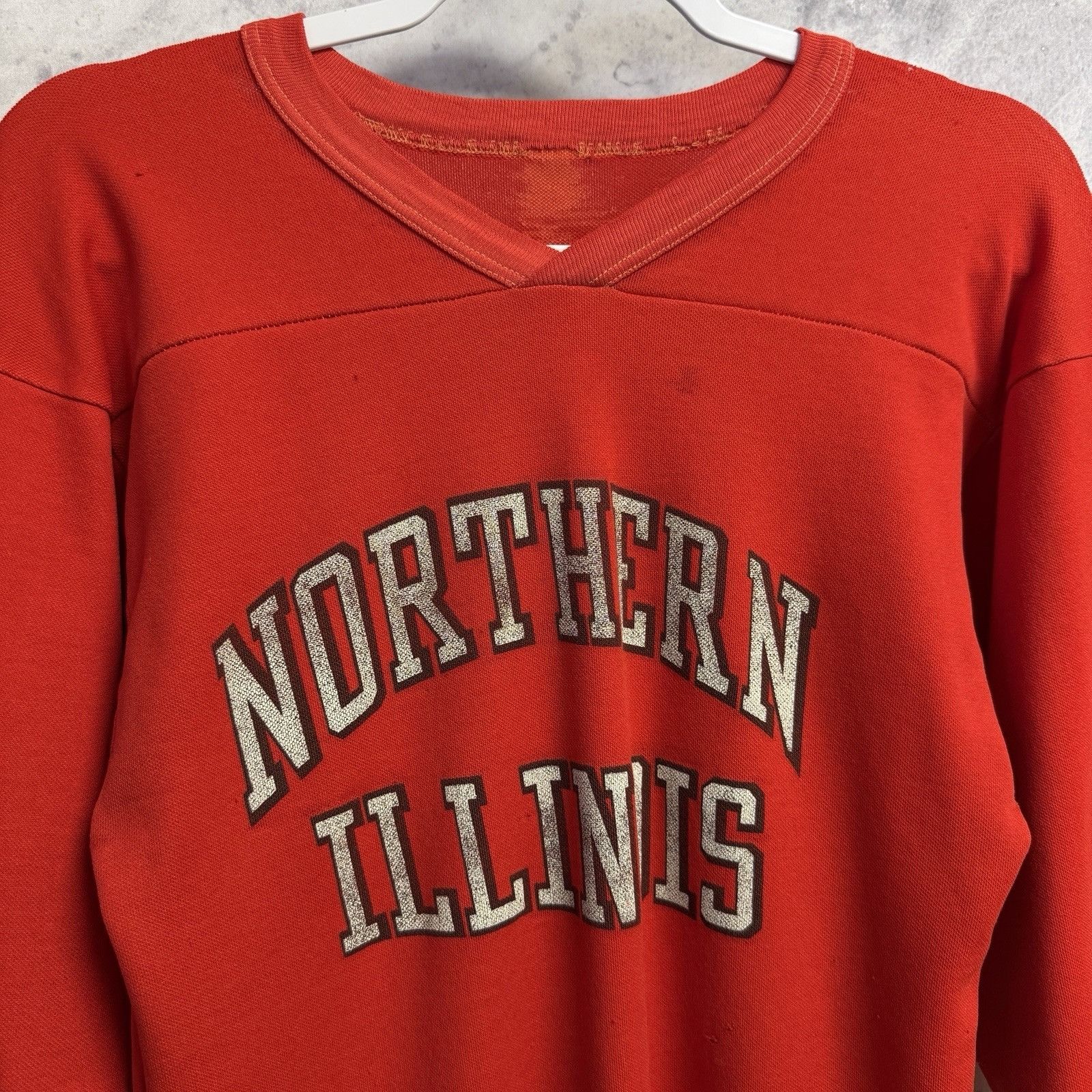 Vintage Vintage 80s Northern Illinois T Shirt Mens Small Red 3/4 Sle Size US S / EU 44-46 / 1 - 3 Thumbnail
