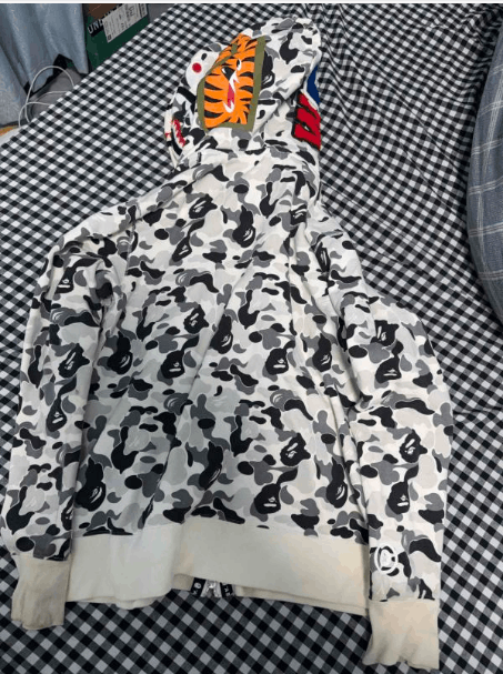 Bape Bape Shark Hooded Jacket Size US L / EU 52-54 / 3 - 1 Thumbnail