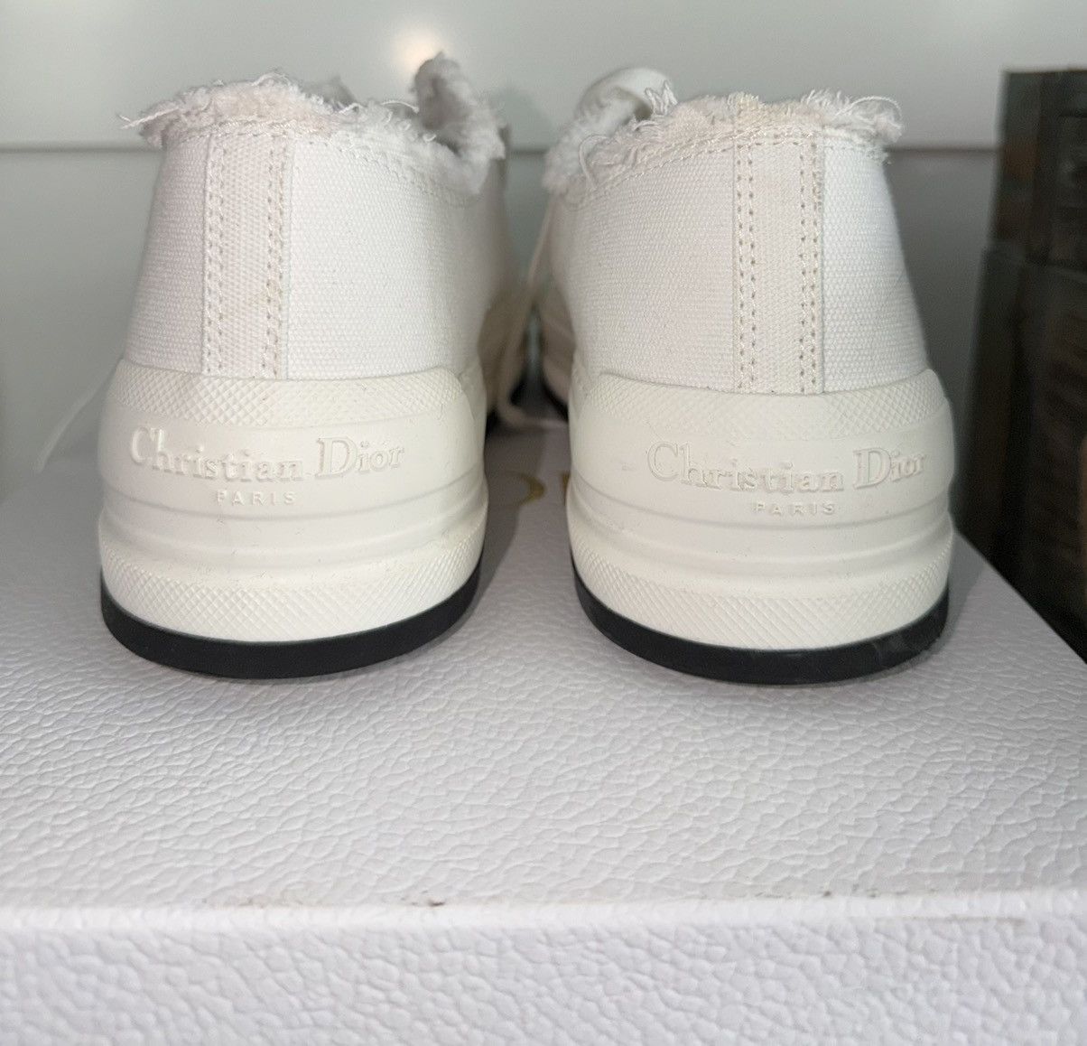 Dior WALK’N’DIOR PLATFORM SNEAKERS WHITE BLACK EMBROIDERED CANVAS Size US 10 / IT 40 - 12 Thumbnail