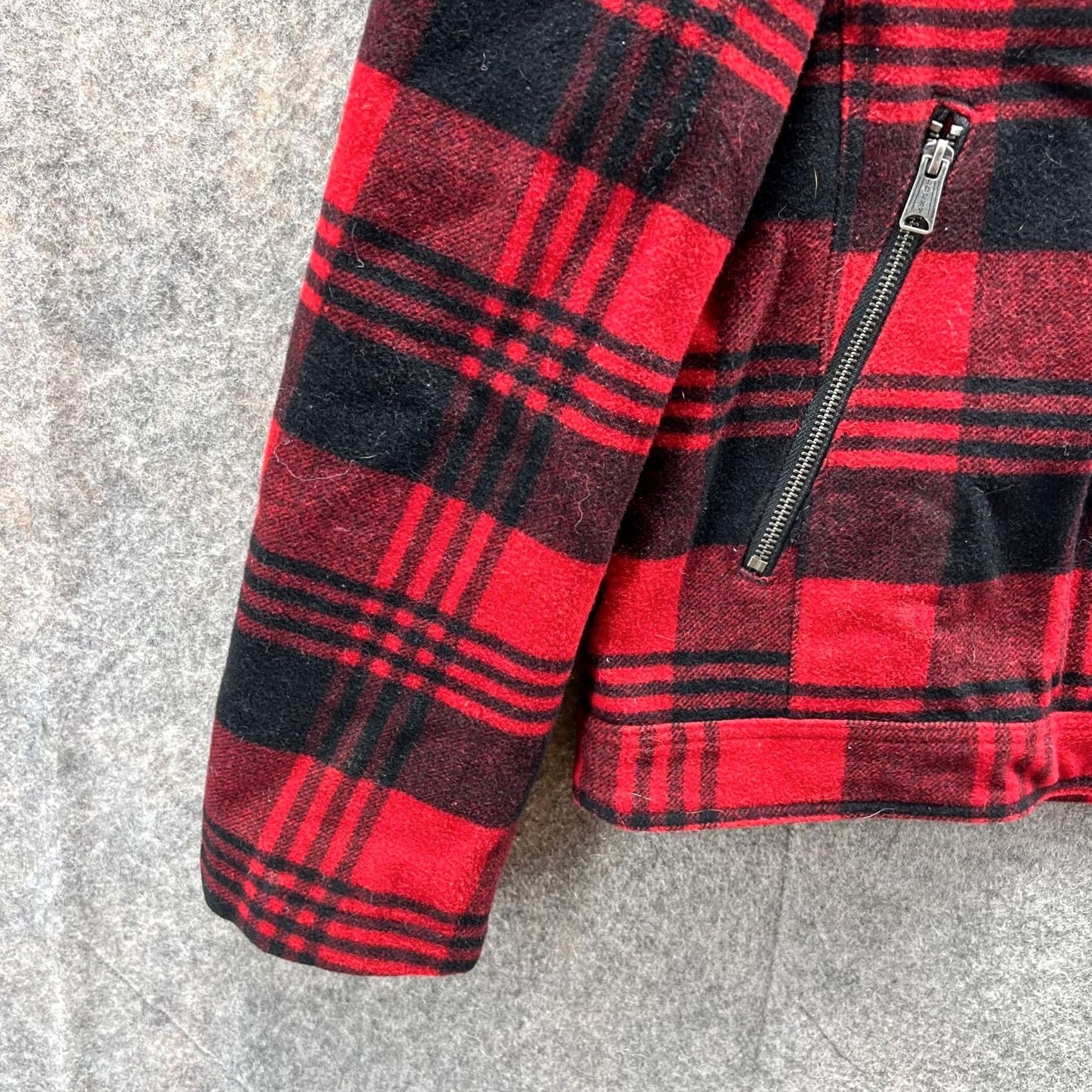 Lucky Brand Lucky Brand Jacket Men Medium Red Full Zip Plaid Sherpa Wool Fleece Logo Striped Vintage: No Regular Size M Autumn Winter Spring Fall Casual Mens Size US M / EU 48-50 / 2 - 7 Thumbnail