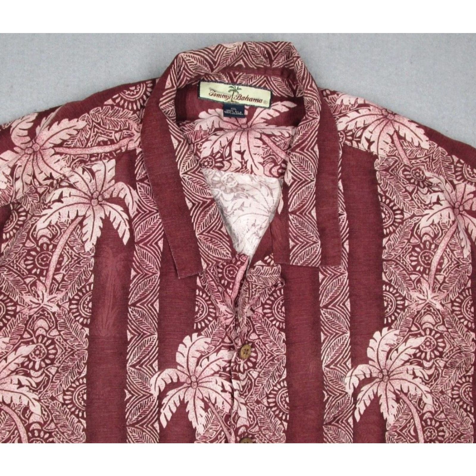 Tommy Bahama Vintage Tommy Bahama Shirt Mens 2XL Red Silk Button Up Hawaiian Loop Collar Short Sleeve Casual Beach Retro Size US XXL / EU 58 / 5 - 2 Thumbnail