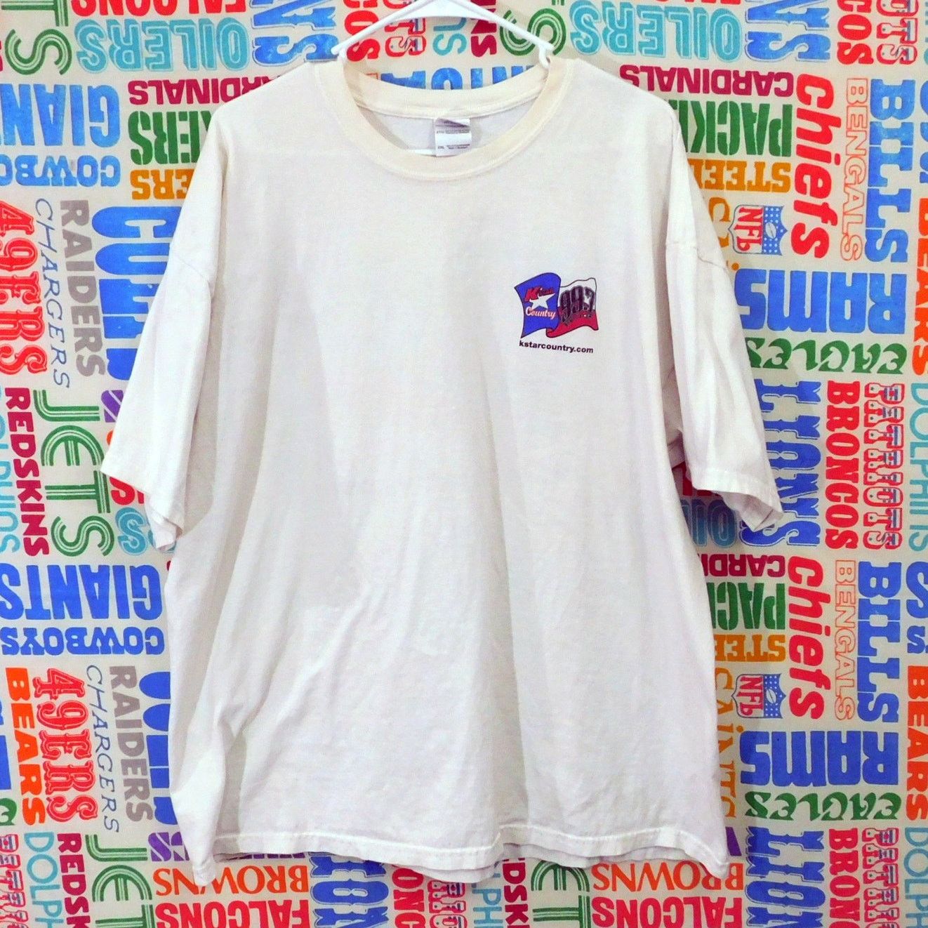 Gildan KStar Country 99.7 T Shirt Size 2XL Montgomery TX KVST Flag Size US XXL / EU 58 / 5 - 1 Thumbnail