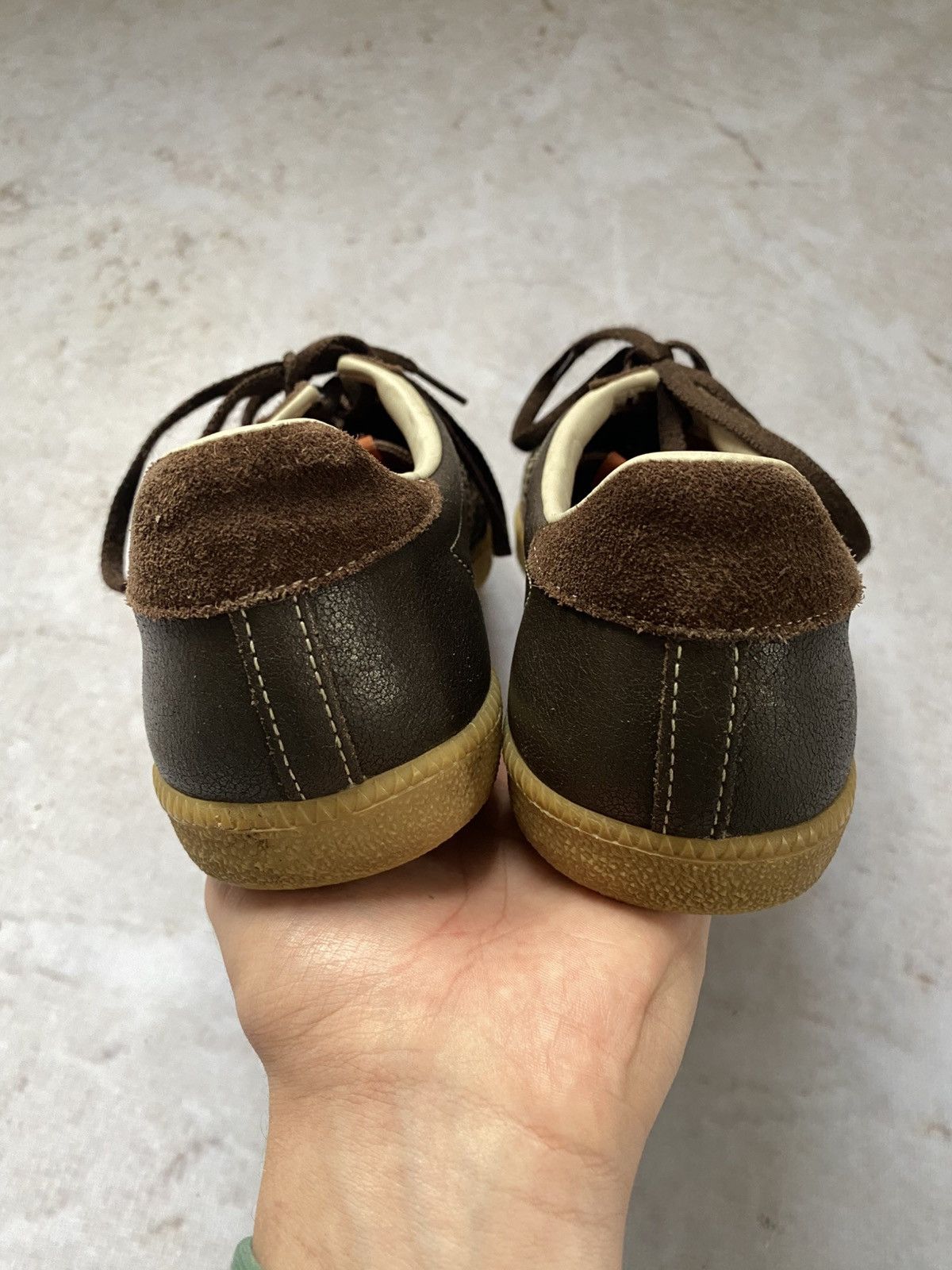 Adidas × Vintage Rare Adidas Universal 2007 Samba Brown Shoes Size US 7 Size US 7 / EU 40 - 7 Thumbnail