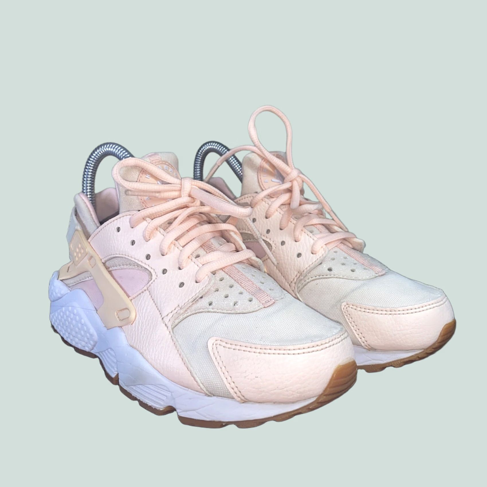 Nike Nike Huarache Women Sneaker Pink 6.5 Size US 7 / IT 37 - 1 Thumbnail