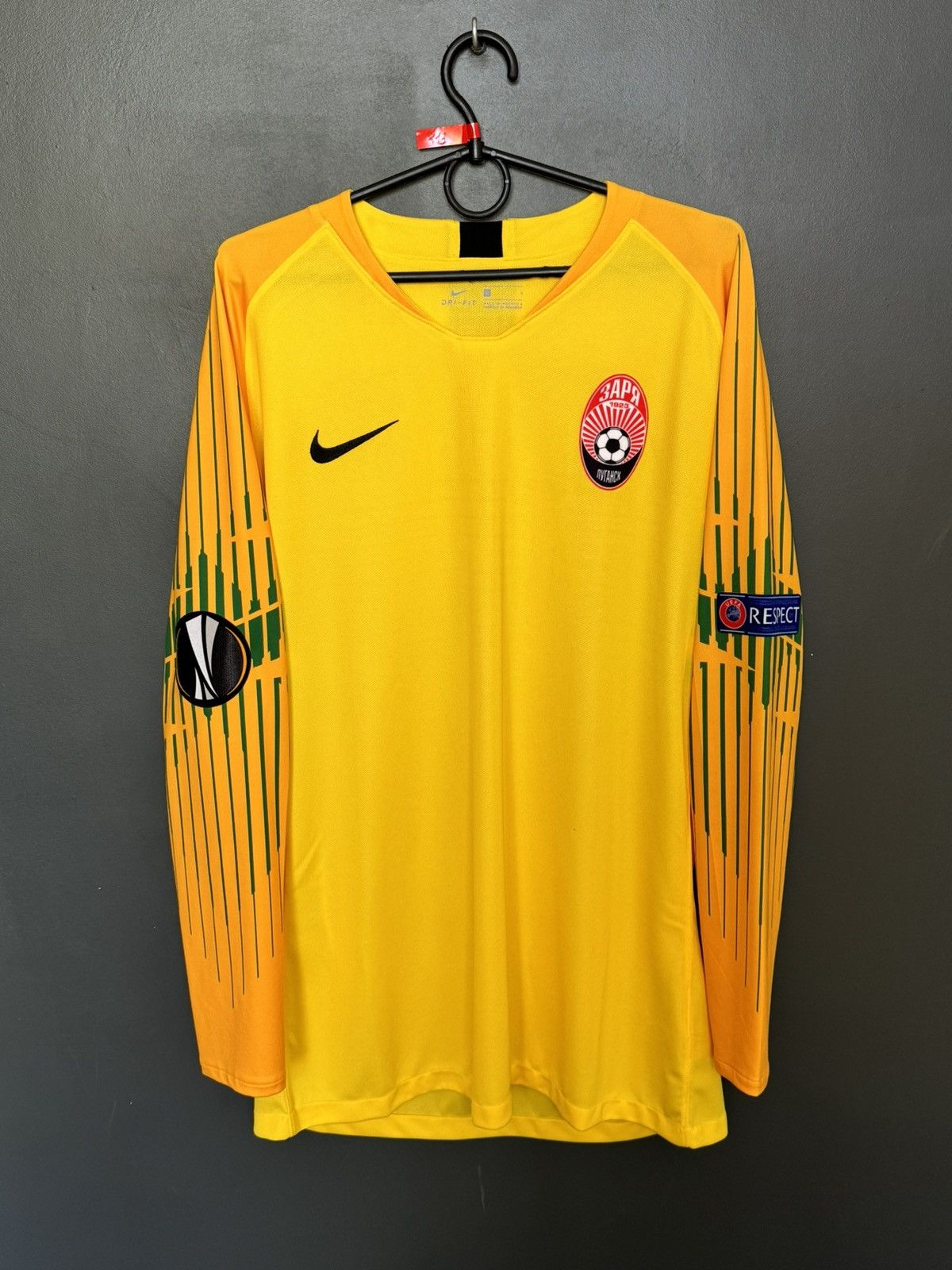 Nike Zorya Luhansk Match Worn Goalkeeper Shevchenko Football Shir Size US L / EU 52-54 / 3 - 2 Thumbnail