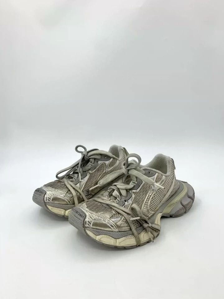 Balenciaga Balenciaga Old gray low-top dad shoes made of mesh shoes 25 Size US 6 / EU 39 - 1 Thumbnail