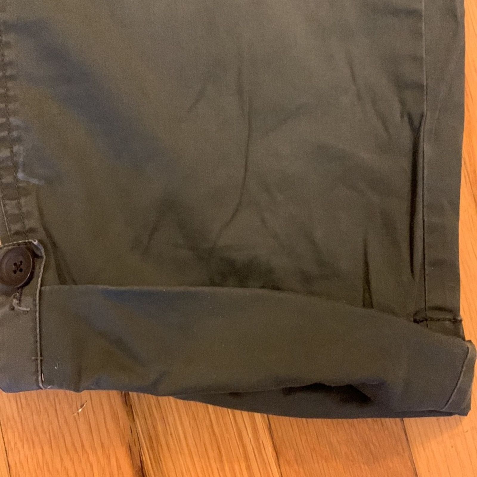 DKNY Pure DKNY maternity olive capri pants Size 32" / US 10 / IT 46 - 6 Thumbnail