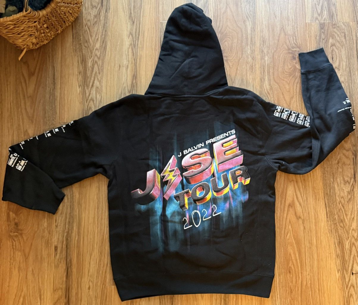 Band Tees J Balvin officially licensed tour hoodie 2002 large Size US L / EU 52-54 / 3 - 3 Thumbnail