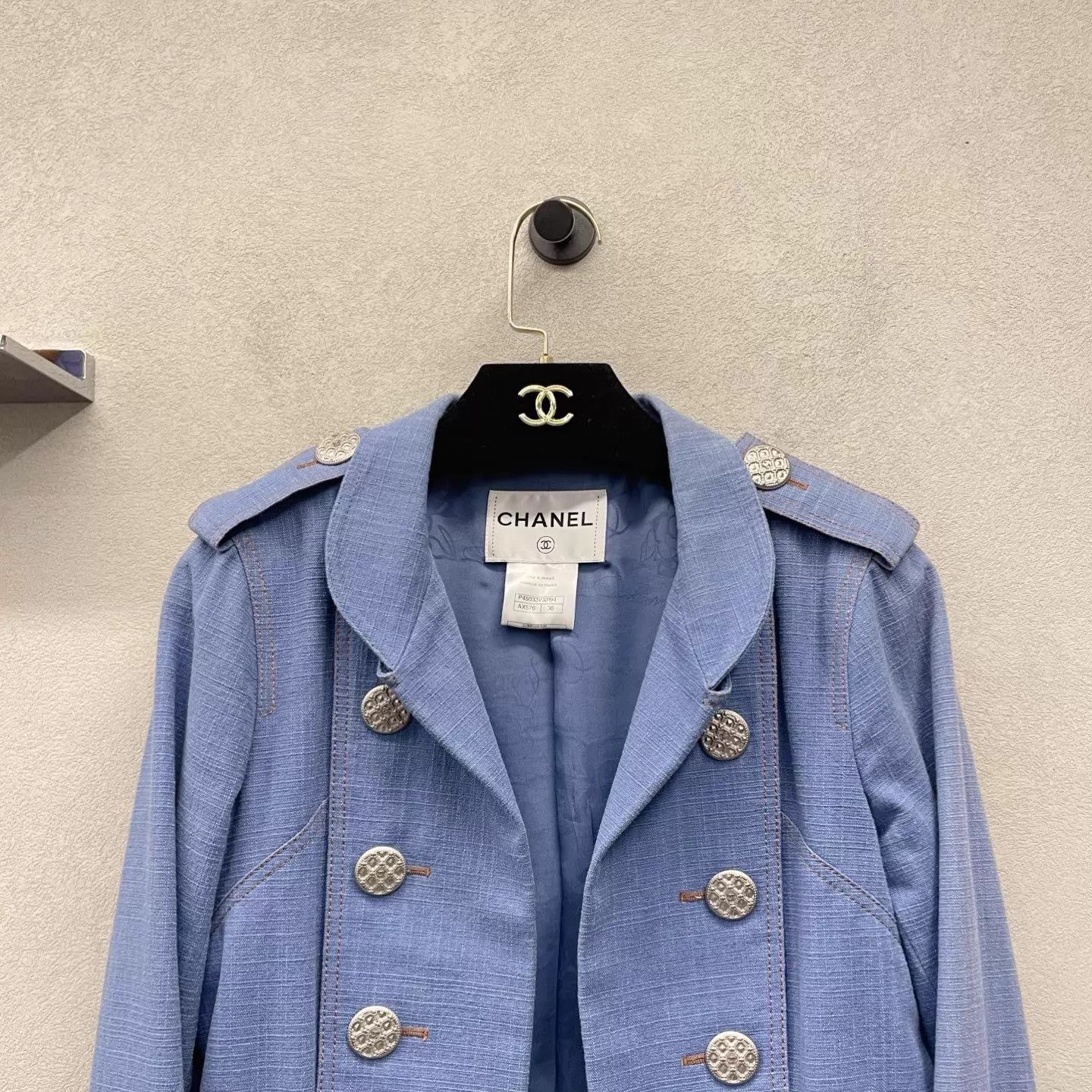 Chanel Chanel Mist Blue epaulet double-breasted blazer size 36 Size XS / US 0-2 / IT 36-38 - 4 Thumbnail