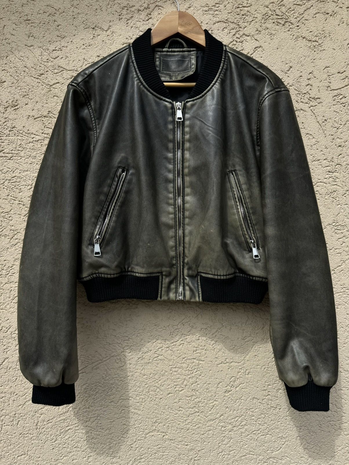 Japanese Brand Faded Cropped Balenciaga Style Leather Jacket Size US S / EU 44-46 / 1 - 1 Thumbnail