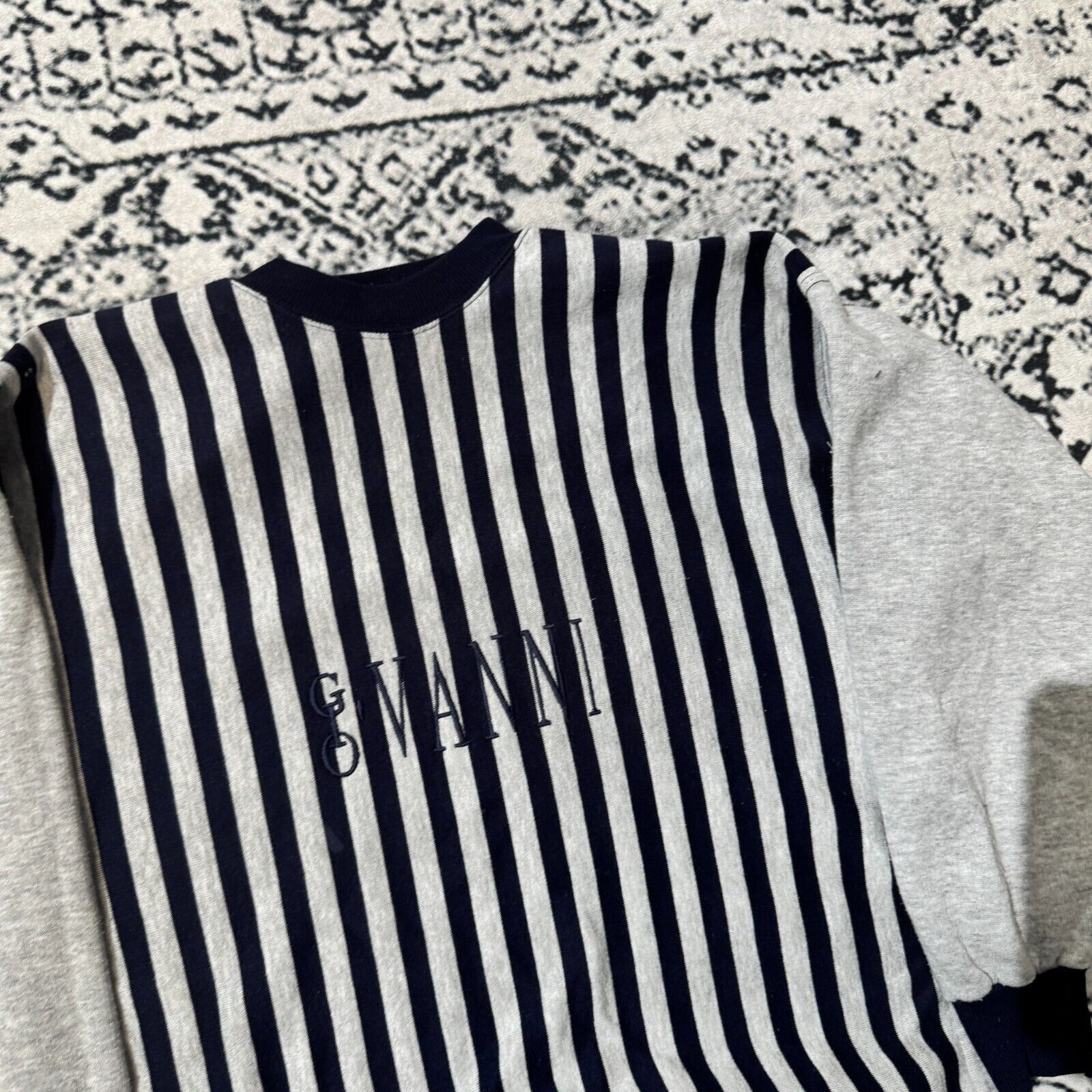 Vintage Vintage Giovanni Gray Black Cotton Crewneck Size M Striped Size US M / EU 48-50 / 2 - 4 Thumbnail