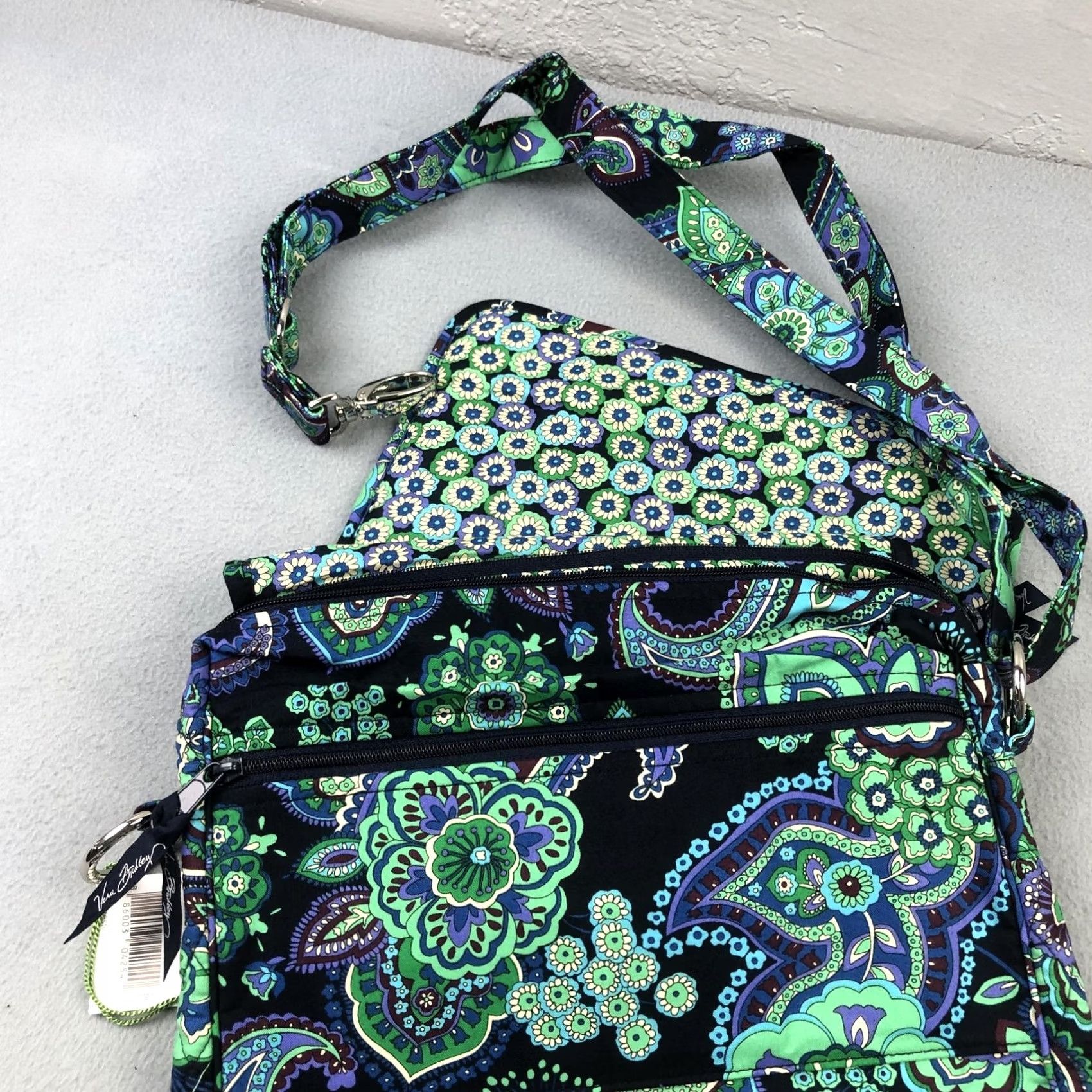 Vera Bradley Vera Bradley Bag Blue Rhapsody Mailbag Crossbody Purse Floral Handbag NEW Size ONE SIZE - 5 Thumbnail