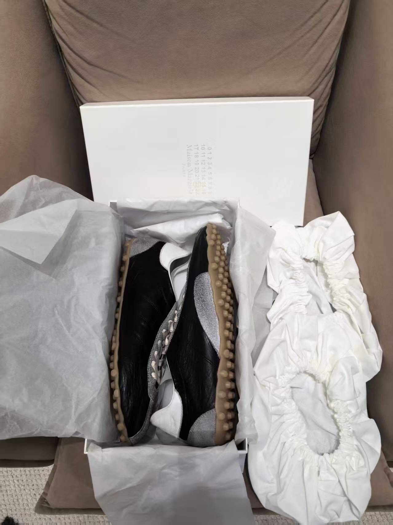 Maison Margiela NIB MM low-top sneakers - Black, 43 Maison Margiela Size US 10 / EU 43 - 6 Thumbnail