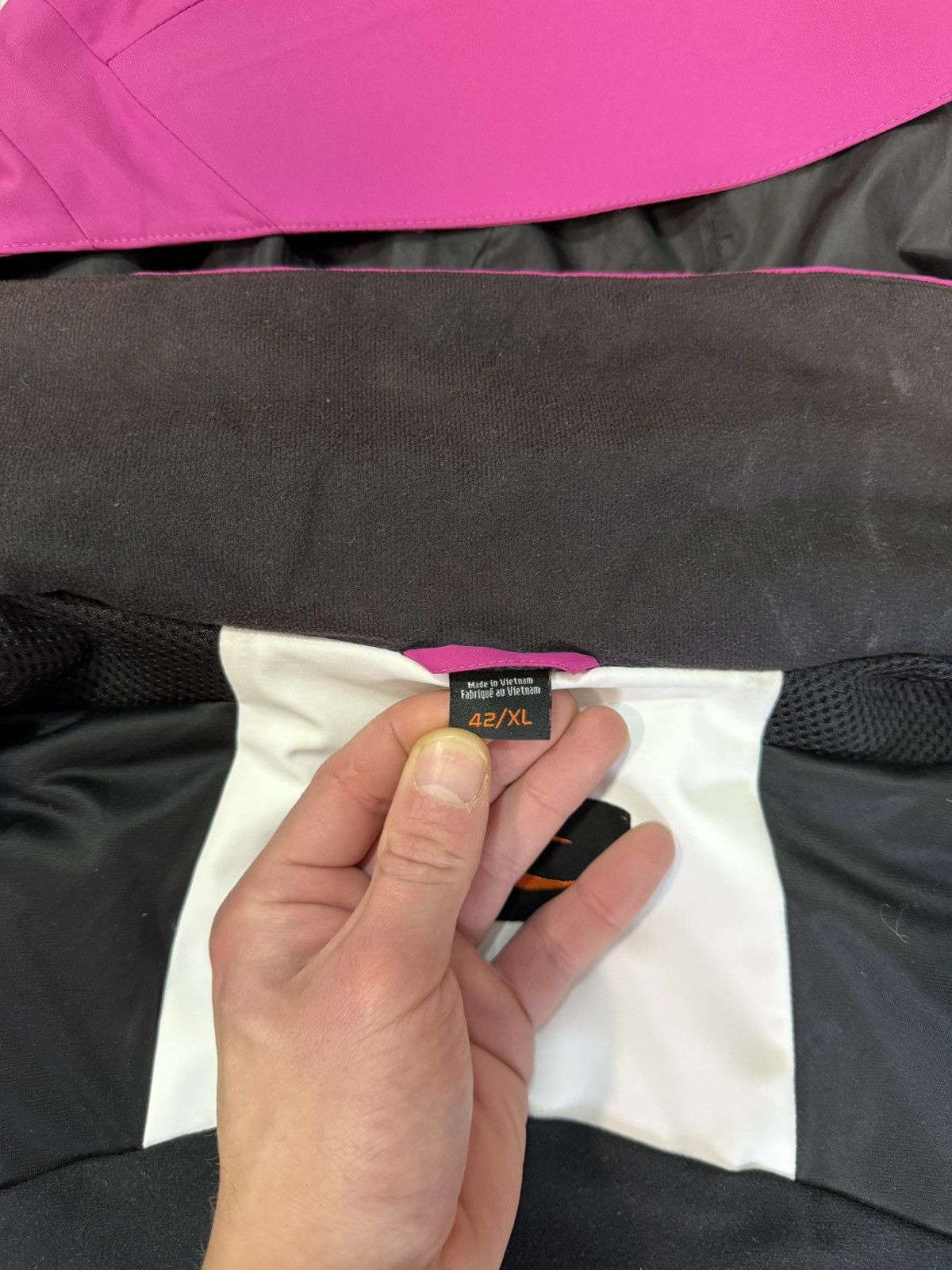 KJUS KJUS Women Ski Jacket Dermizax EV Primaloft Recco Pink XL/42 Size XL / US 12-14 / IT 48-50 - 6 Thumbnail