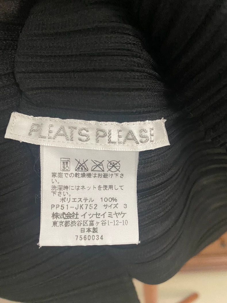 Issey Miyake Issey Miyake Black pleated short-sleeved shirt Size L / US 10 / IT 46 - 5 Thumbnail