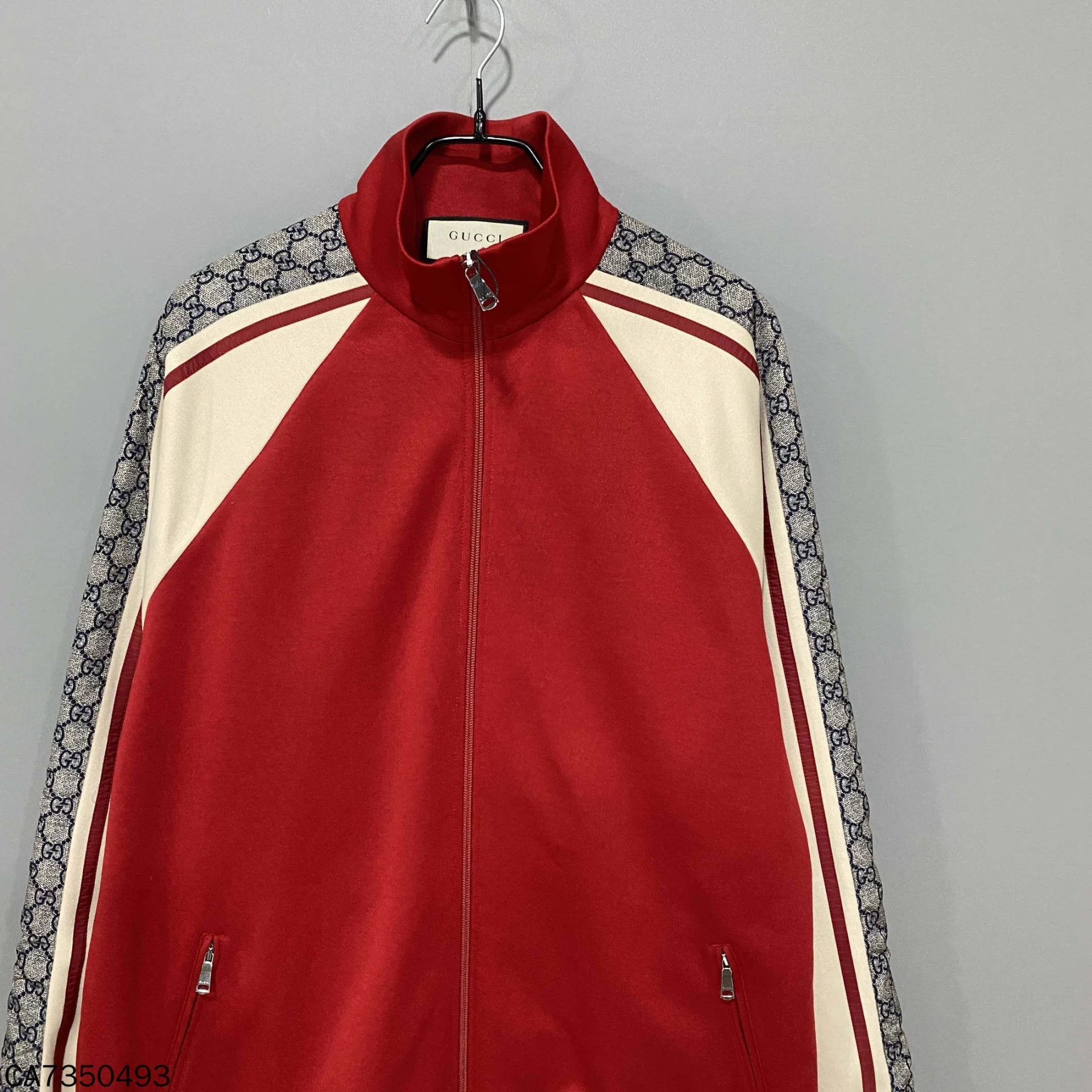 Gucci GUCCI red snake print zip-up jacket XS Size US XS / EU 42 / 0 - 2 Thumbnail