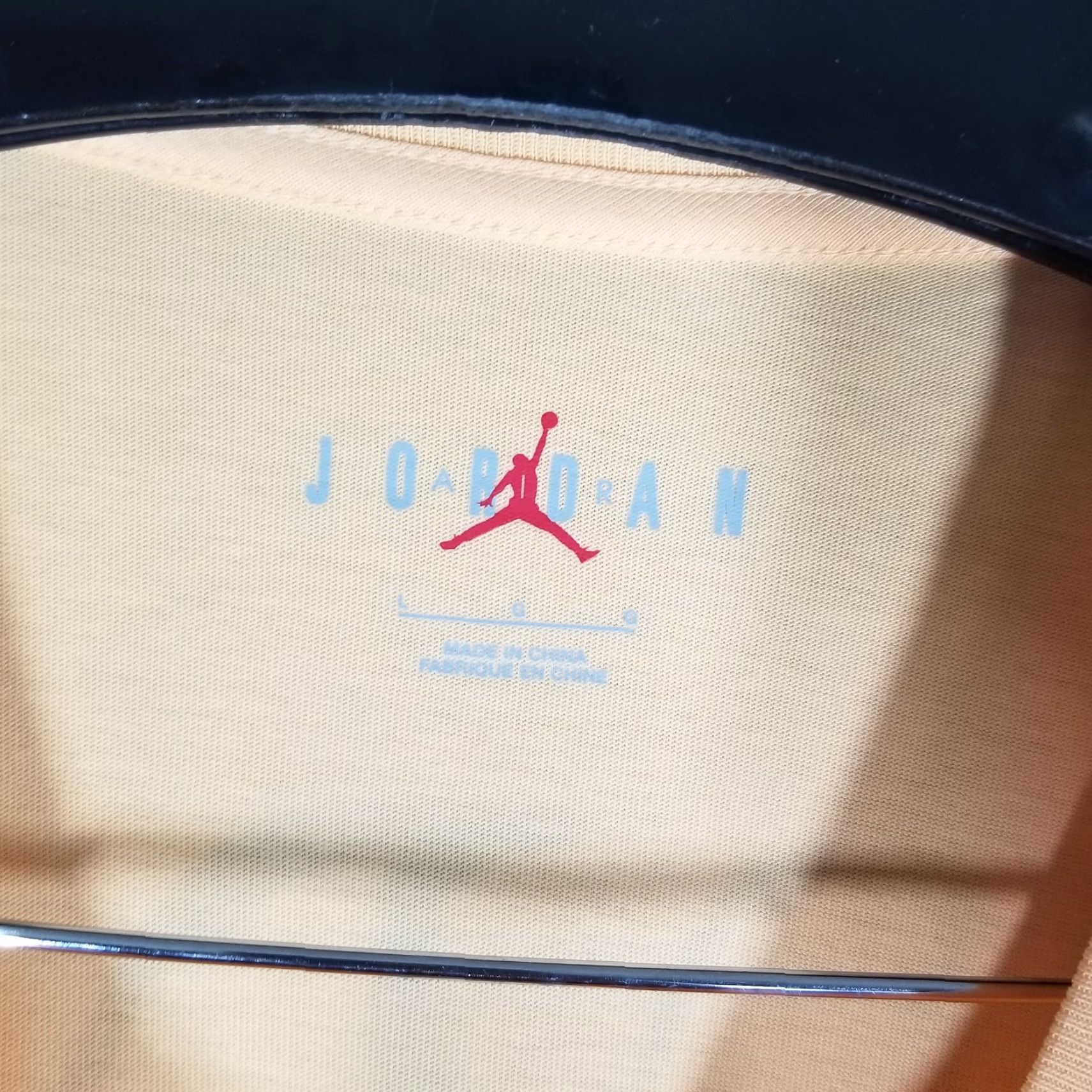 Nike VINTAGE Nike Air Jordan Long Sleeve T-Shirt Adult Large Peach Neon Activewear Mens Size US L / EU 52-54 / 3 - 7 Thumbnail