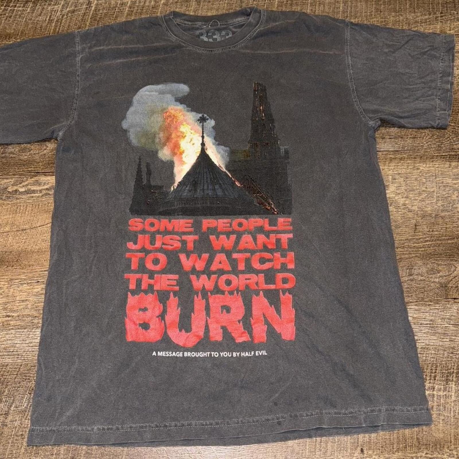 Other 333 Half-Evil Graphic T-Shirt Size US L / EU 52-54 / 3 - 1 Thumbnail