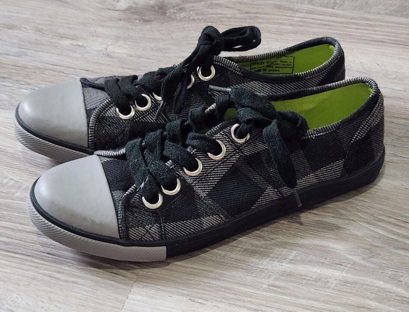 Designer Sugar Shoes Womens Size 6 Black Gray Plaid Lace Up Style Size US 6 / IT 36 - 1 Thumbnail