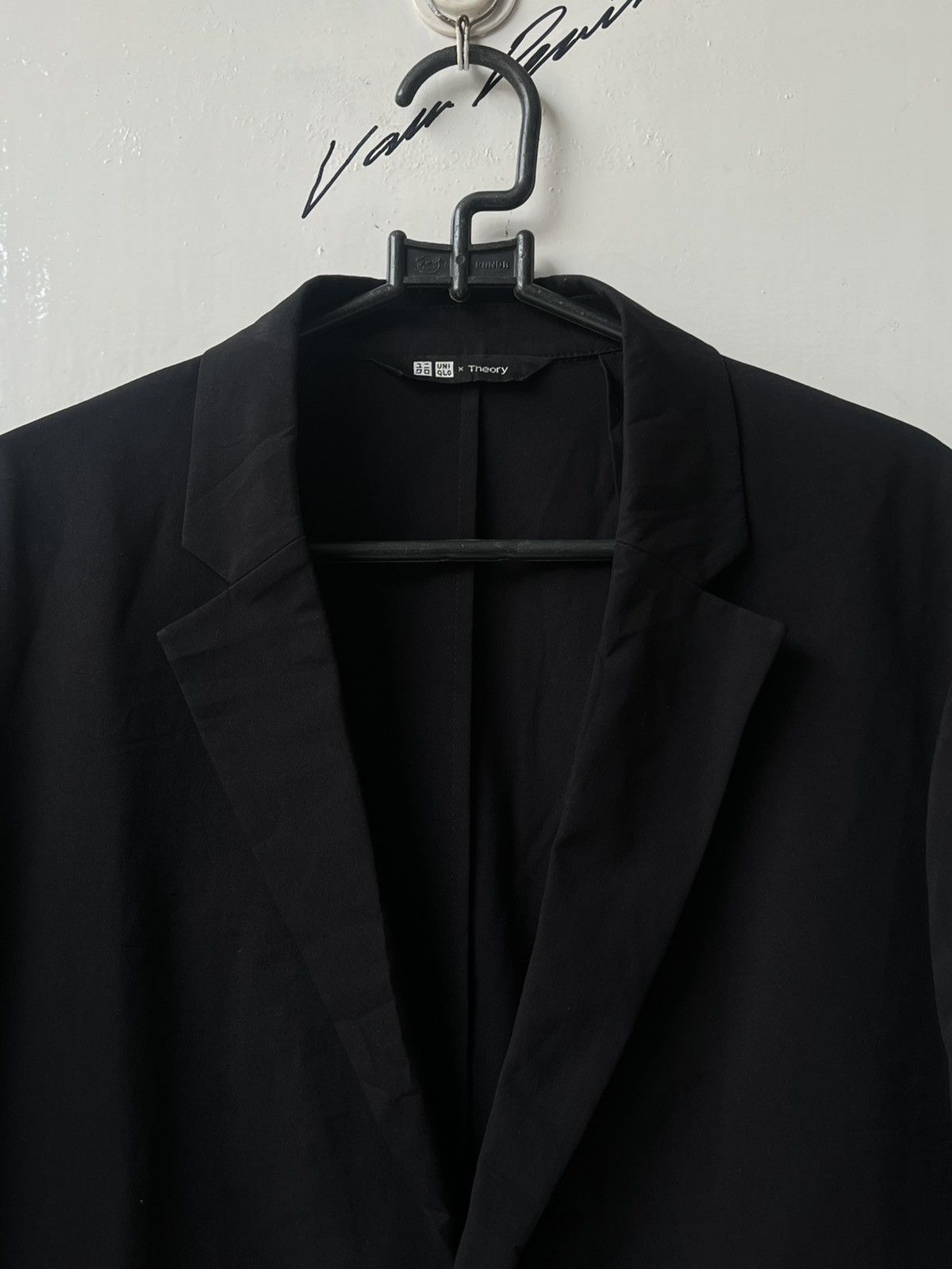 Uniqlo Uniqlo x Theory Black AirSense Suit Blazer Size US S / EU 44-46 / 1 - 12 Thumbnail