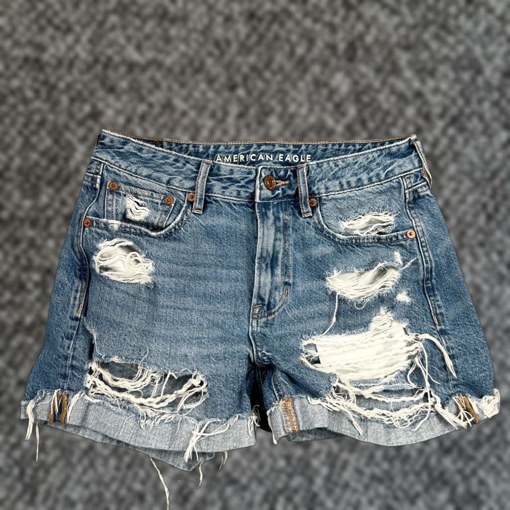 American Eagle Outfitters VINTAGE American Eagle Shorts Womens 2 Tomgirl Mid Rise Cuffed Denim Casual Summer Size 26" / US 2 / IT 38 - 1 Thumbnail