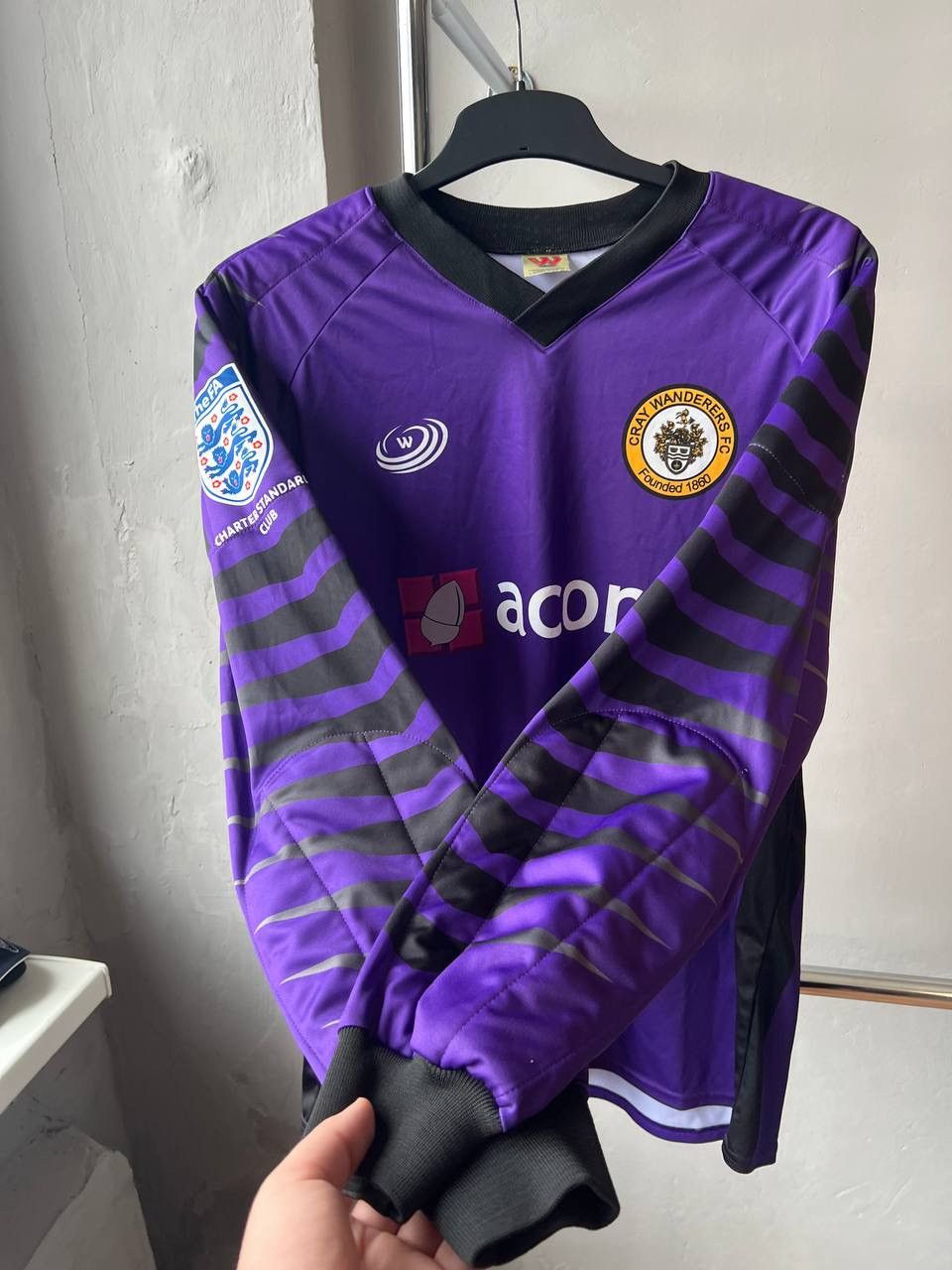 Sports Specialties CRAY WANDERERS FC #1 GK WINSTONS SPORT SOCCER JERSEY SHIRT L Size US L / EU 52-54 / 3 - 13 Thumbnail