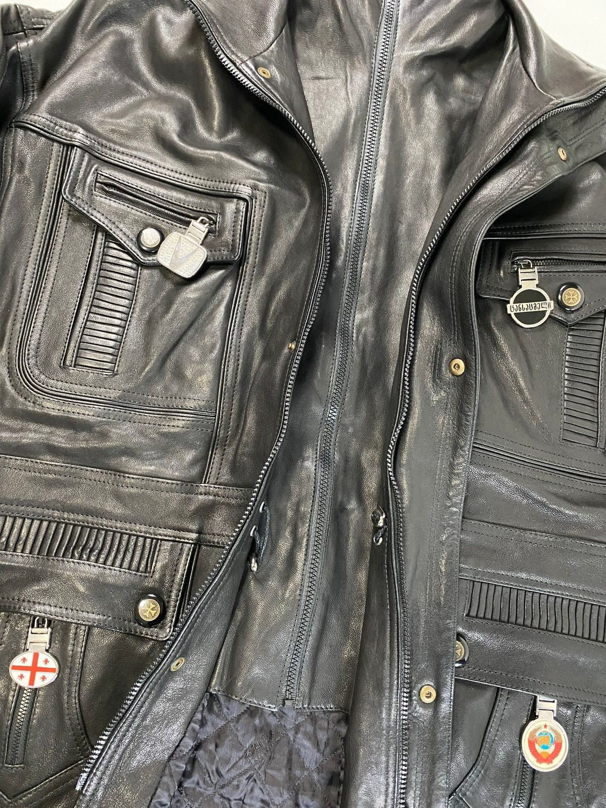 Vetements VETEMENTS SS19 OVERSIZED RUNWAY GIMP LEATHER MASK PARKA SZ:M Size US M / EU 48-50 / 2 - 9 Thumbnail
