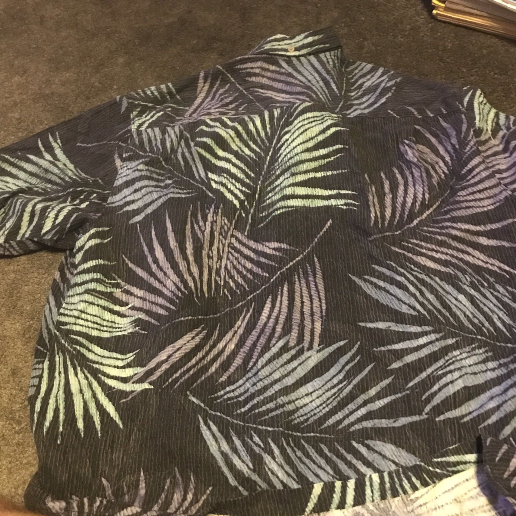 Tommy Bahama Tommy Bahama Shirt Men XL Blue Floral Silk Short Sleeve Button-Up Beach Hawaiian Tropical Island Zone Relaxed Casual Shirt Mens Size US XL / EU 56 / 4 - 4 Thumbnail