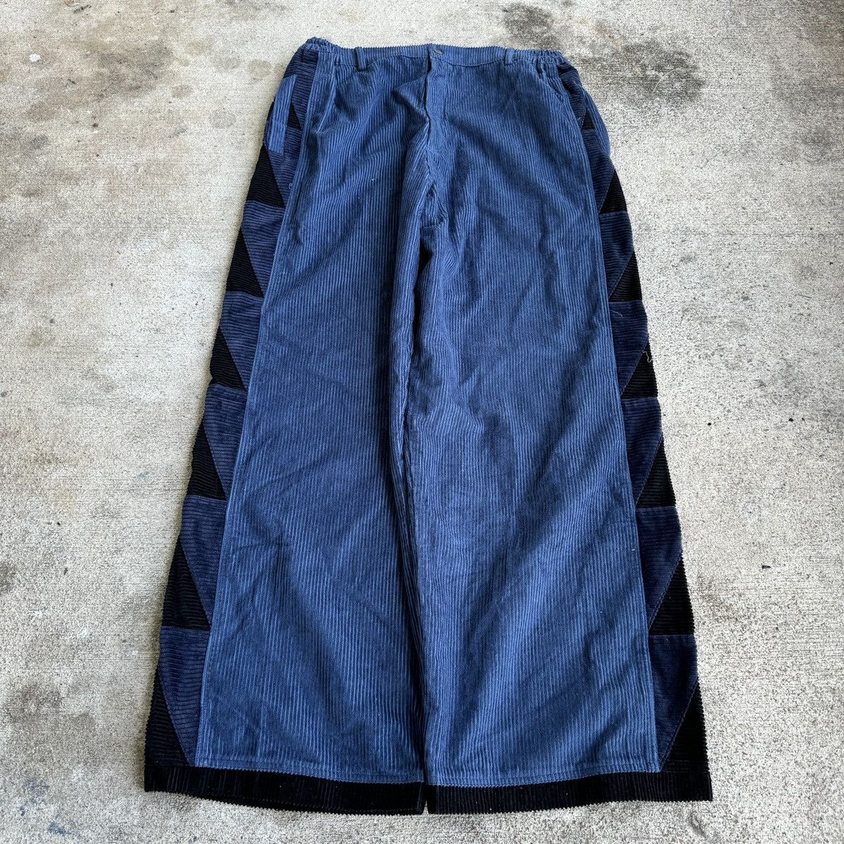 JNCO × Vintage Crazy Vintage 90s jumbo corduroy JNCO style baggy wide leg Size US 32 / EU 48 - 2 Thumbnail