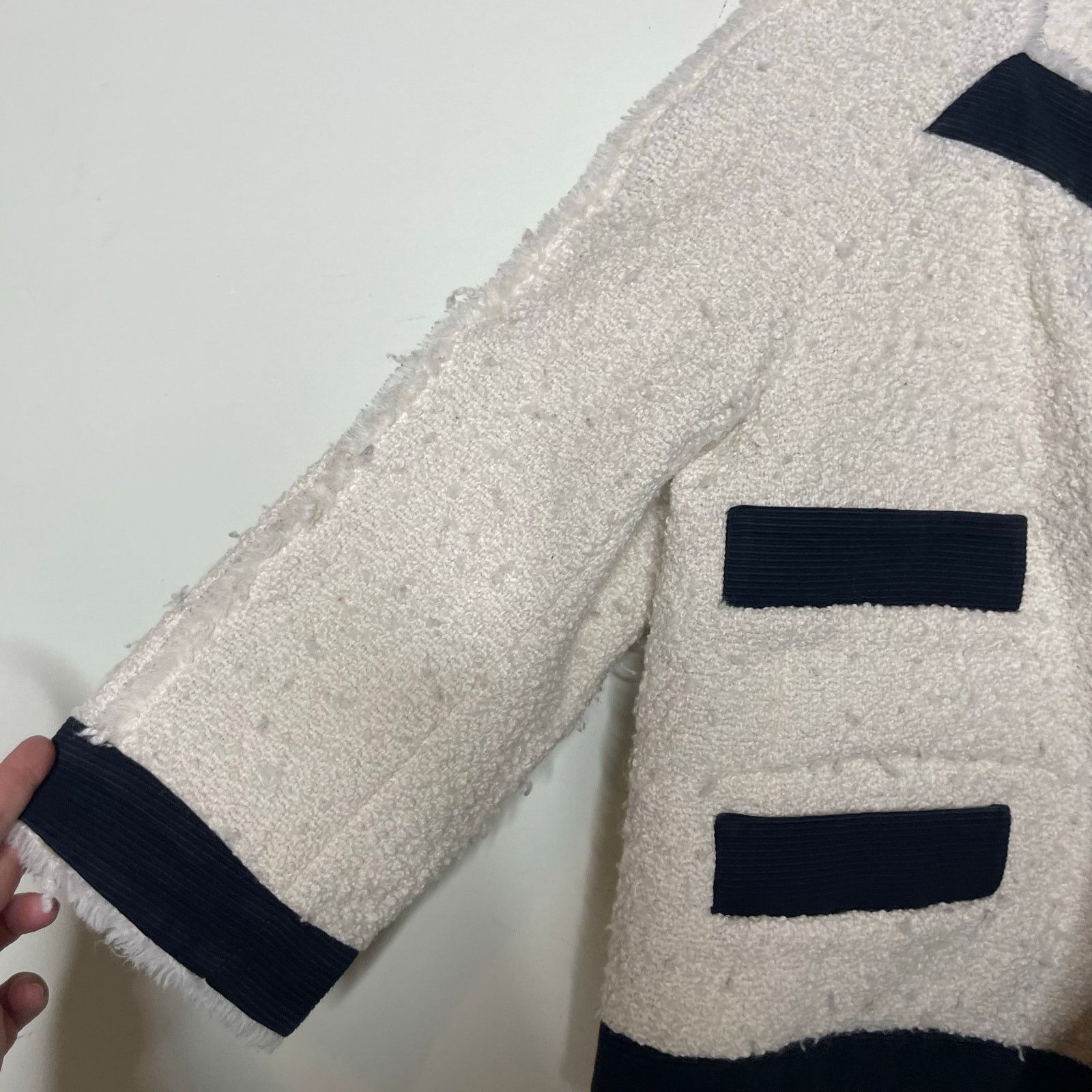 Other CALLAS MILANO Isabel Two-tone Bouclé Jacket In Weiss Size XS / US 0-2 / IT 36-38 - 10 Thumbnail