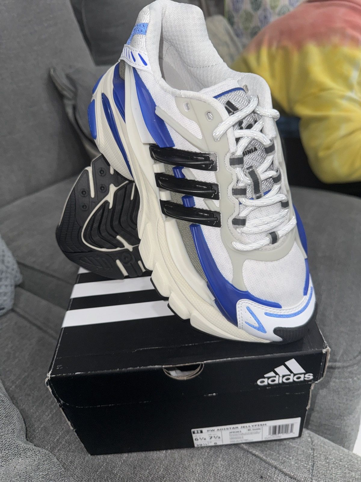 Adidas × Pharrell PHARELL WILLIAMS ADISTAR JELLYFISH VIRGINIA “COMPLEXCON” Size US 6.5 / EU 39-40 - 5 Thumbnail