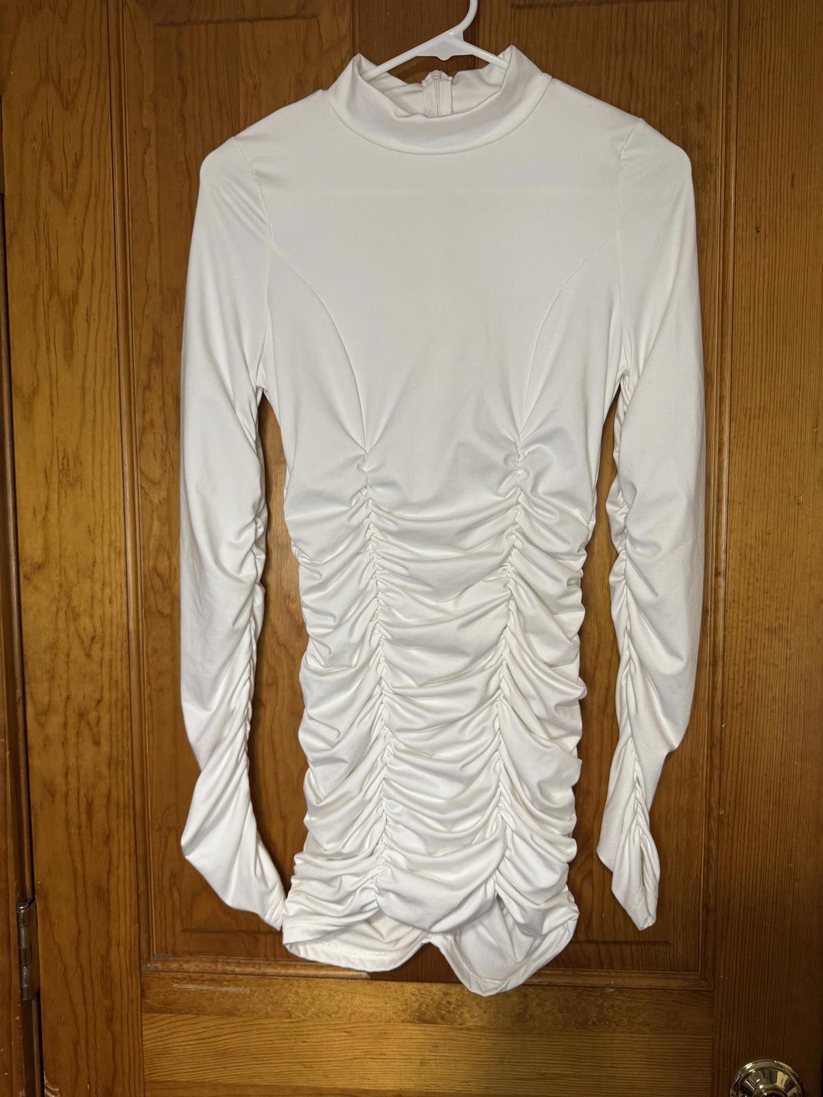 Unknown London White Ruched Long Sleeve Bodycon Dress Size ONE SIZE - 1 Thumbnail