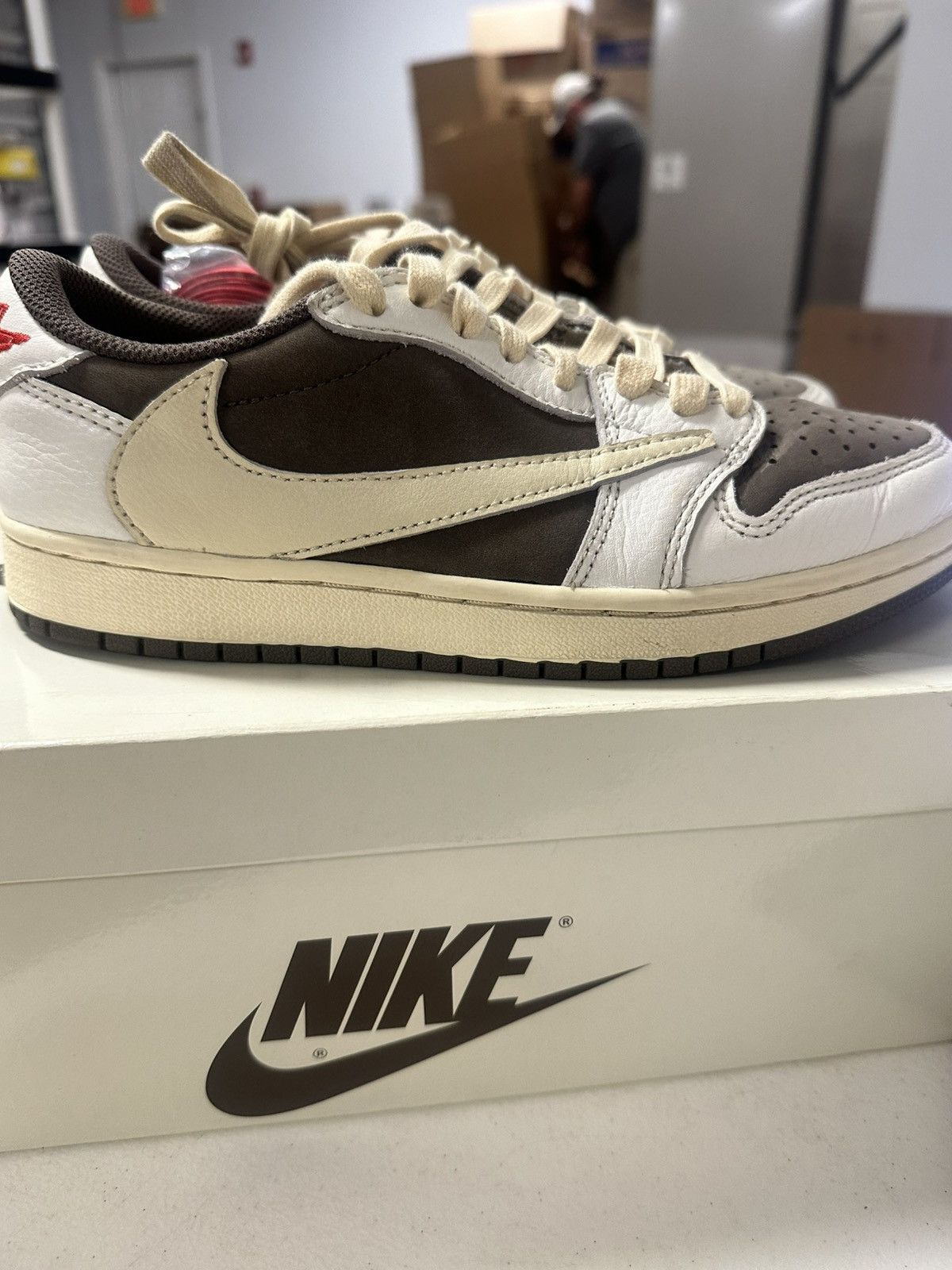 Nike × Travis Scott Travis reverse mocha Size US 5.5 / EU 38 - 4 Thumbnail